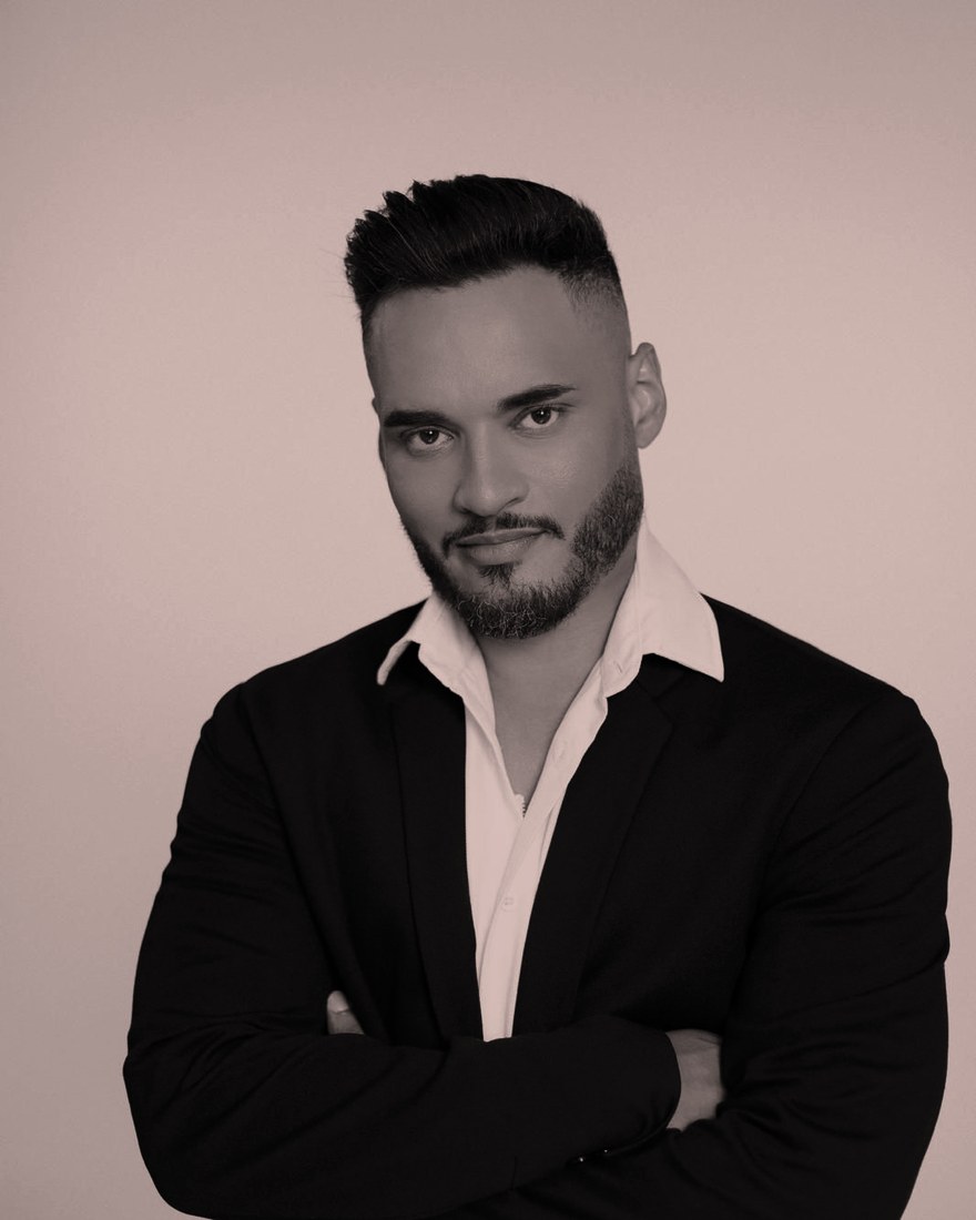 Dr. Ángel Ortiz, JeuDérm